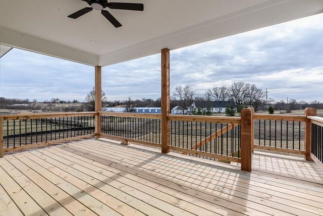 15609 Austin Court, Basehor, KS 66007