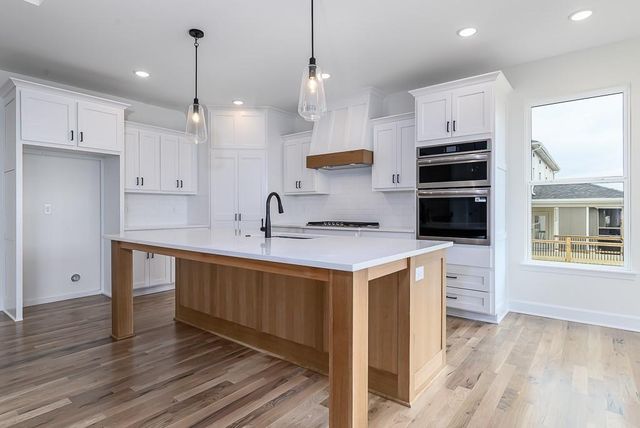 15609 Austin Court, Basehor, KS 66007