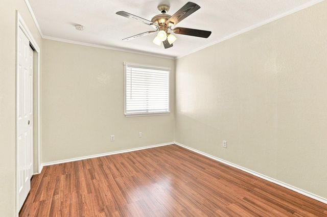 338 Oxford DR, Kyle, TX 78640