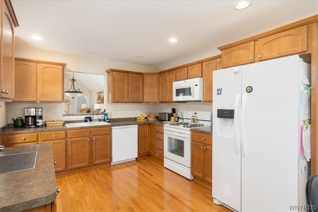 44 Springbrook Shores Drive, Elma, NY 14059