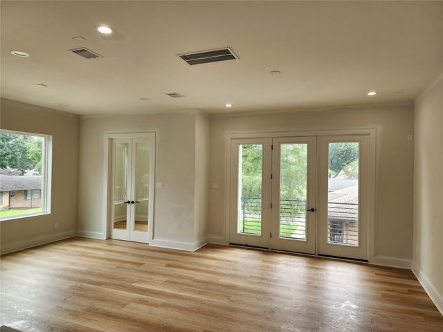 10926 Ivyridge Road B, Houston, TX 77043
