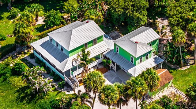 13607 S Indian River Drive, Jensen Beach, FL 34957