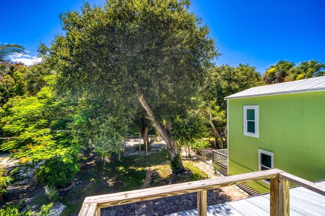 13607 S Indian River Drive, Jensen Beach, FL 34957
