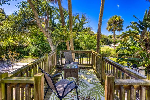 13607 S Indian River Drive, Jensen Beach, FL 34957