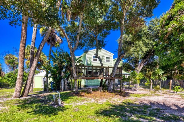 13607 S Indian River Drive, Jensen Beach, FL 34957