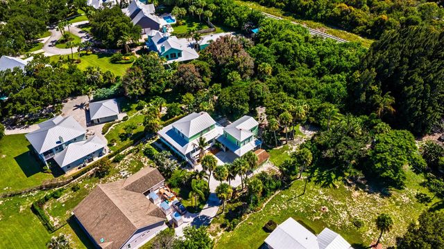 13607 S Indian River Drive, Jensen Beach, FL 34957
