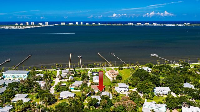 13607 S Indian River Drive, Jensen Beach, FL 34957