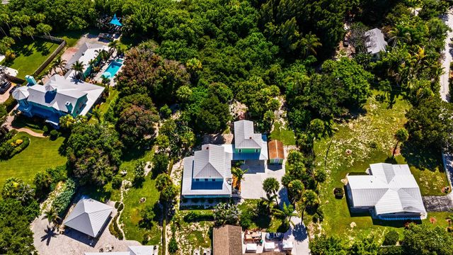 13607 S Indian River Drive, Jensen Beach, FL 34957