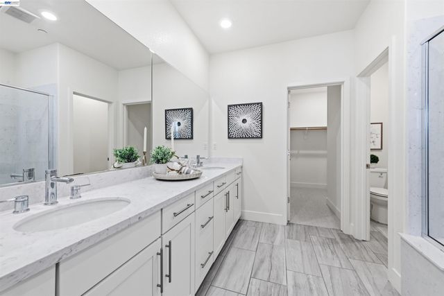 4170 Midlands Ct, Dublin, CA 94568