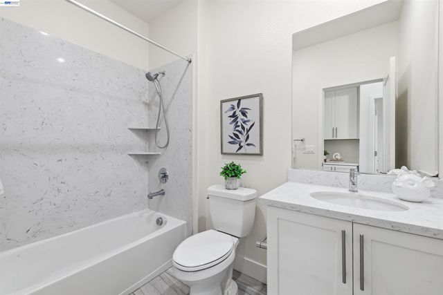 4170 Midlands Ct, Dublin, CA 94568