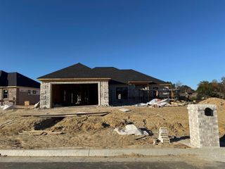 53 Springtree Circle, Little Rock, AR 72209