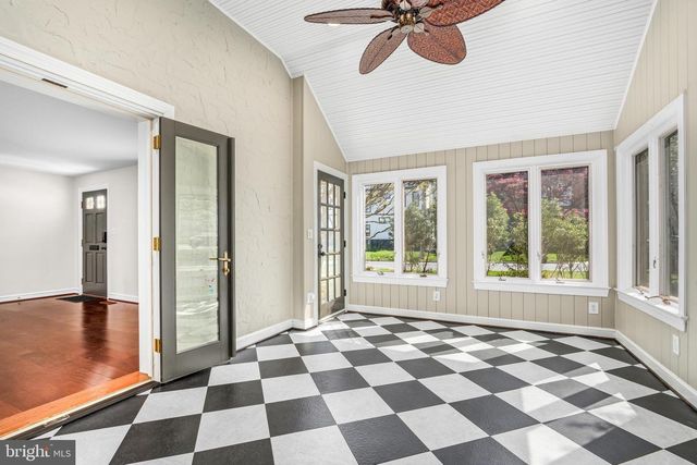2238 MERIDIAN ST, Falls Church, VA 22046