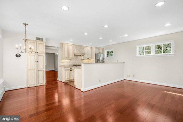 2238 MERIDIAN ST, Falls Church, VA 22046