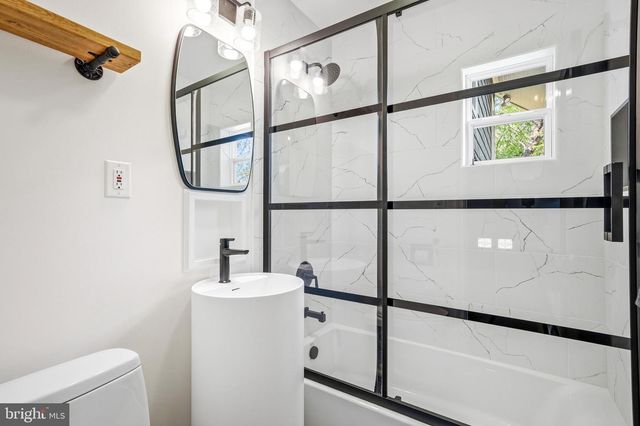 2238 MERIDIAN ST, Falls Church, VA 22046