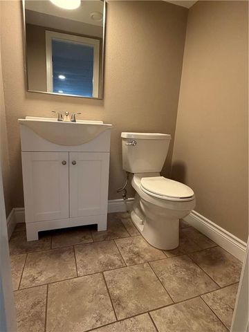5829 N Norton Avenue, Gladstone, MO 64119