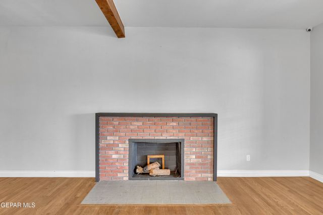 1305 E RIO GRANDE Avenue, El Paso, TX 79902