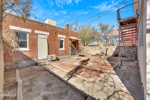 1305 E RIO GRANDE Avenue, El Paso, TX 79902