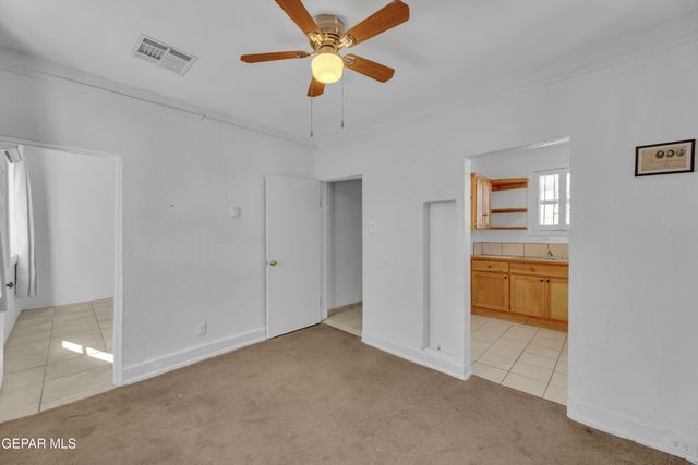 1305 E RIO GRANDE Avenue, El Paso, TX 79902