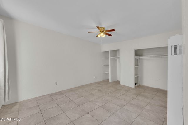 1305 E RIO GRANDE Avenue, El Paso, TX 79902