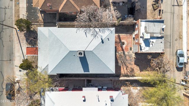 1305 E RIO GRANDE Avenue, El Paso, TX 79902