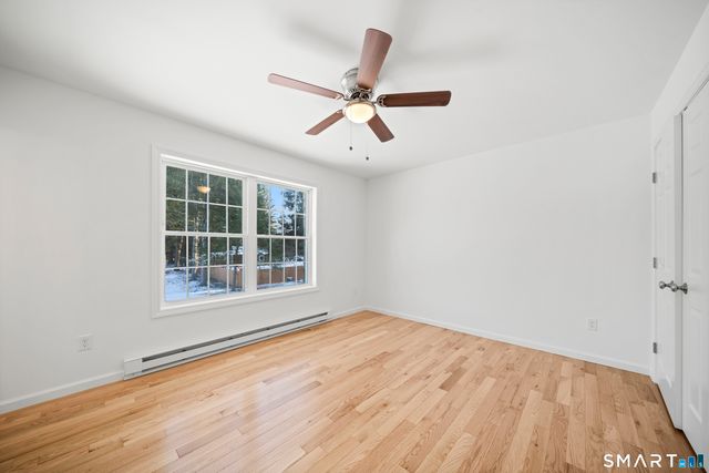 446D Norwich Westerly Road, North Stonington, CT 06359