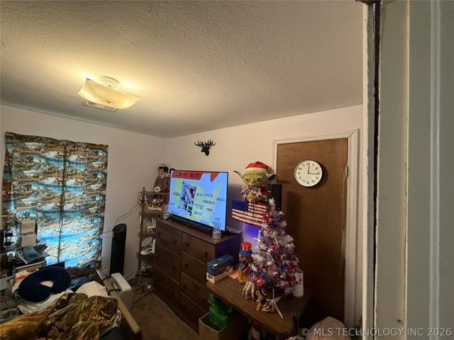14 N 32ND West Avenue, Tulsa, OK 74127