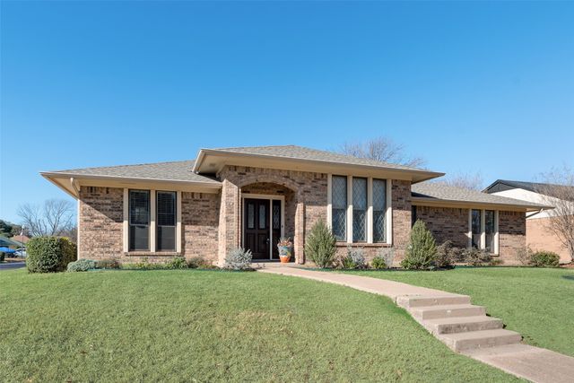 4336 Longmeadow Way, Fort Worth, TX 76133