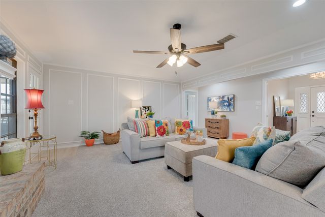 4336 Longmeadow Way, Fort Worth, TX 76133