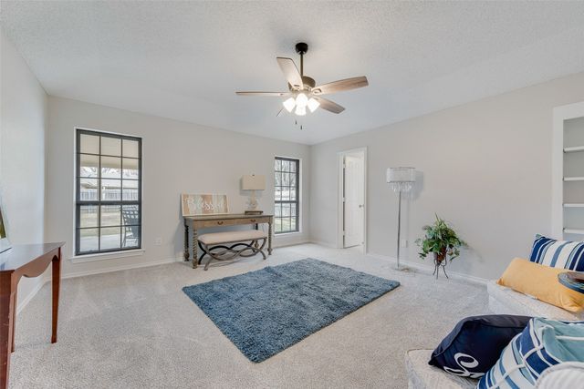 4336 Longmeadow Way, Fort Worth, TX 76133