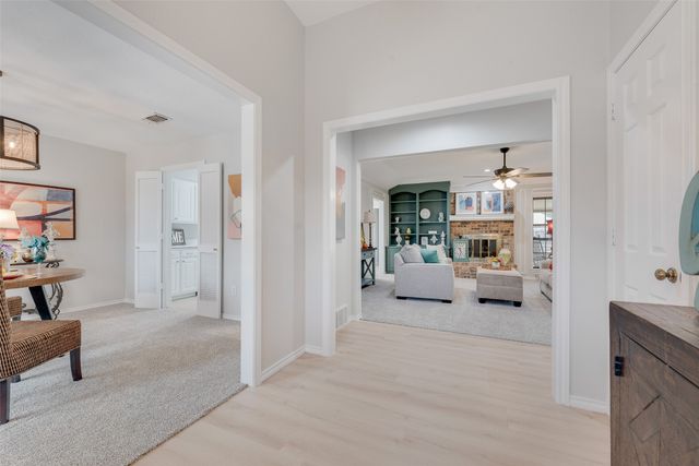 4336 Longmeadow Way, Fort Worth, TX 76133