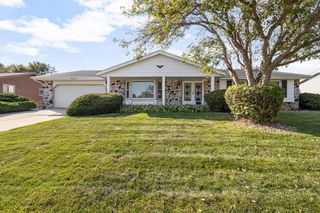 241 Butternut STREET, West Bend, WI 53095