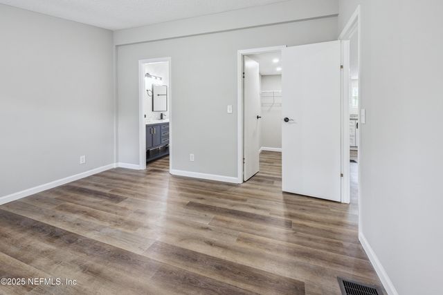 5837 ROCKHAMMER Court, Jacksonville, FL 32234