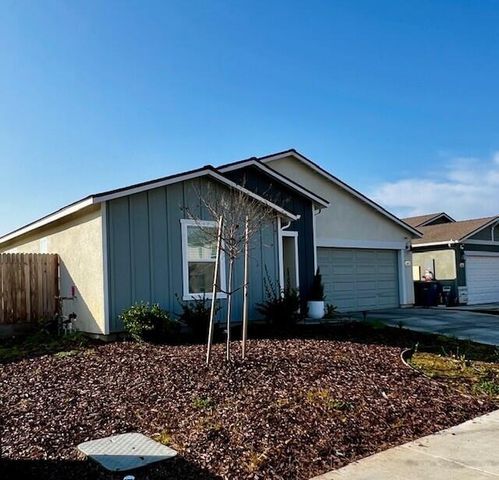 619 W Bravo Ave Avenue, Woodlake, CA 93286