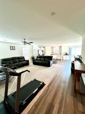 619 W Bravo Ave Avenue, Woodlake, CA 93286