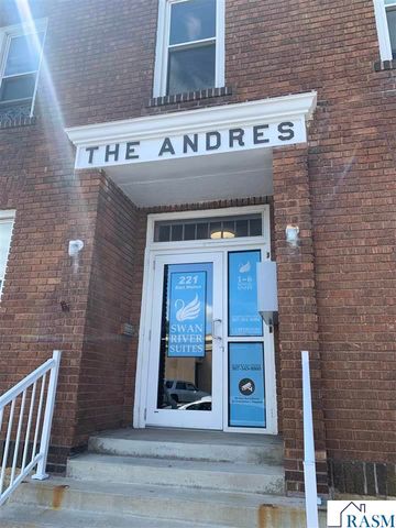 221 E Walnut Street, Mankato, MN 56001