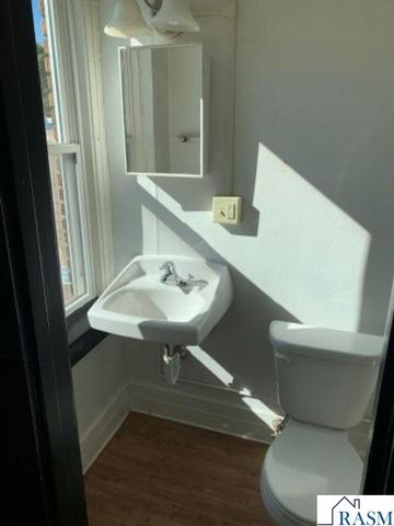 221 E Walnut Street, Mankato, MN 56001