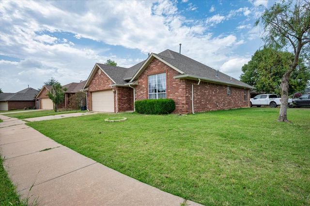 1921 NW 176th Street, Edmond, OK 73012