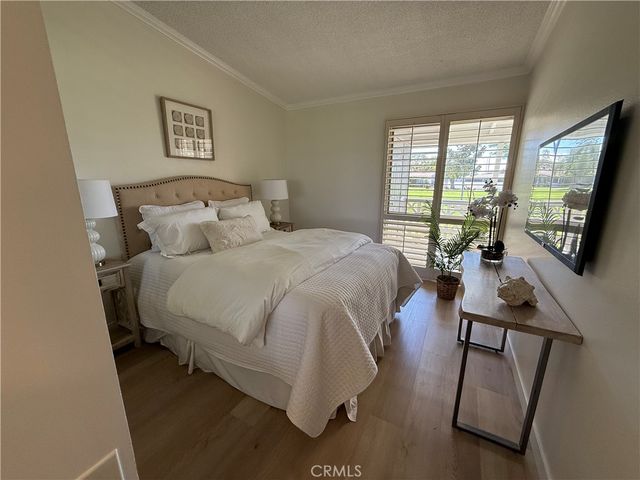 13881 Thunderbird M1-64D, Seal Beach, CA 90740