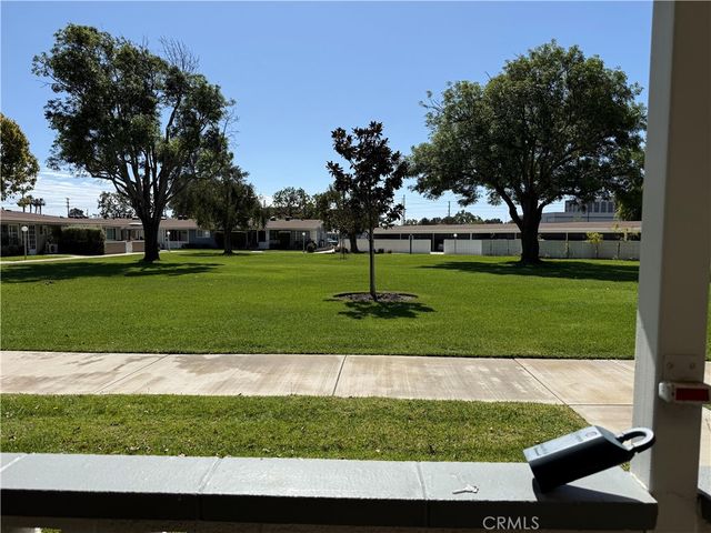 13881 Thunderbird M1-64D, Seal Beach, CA 90740