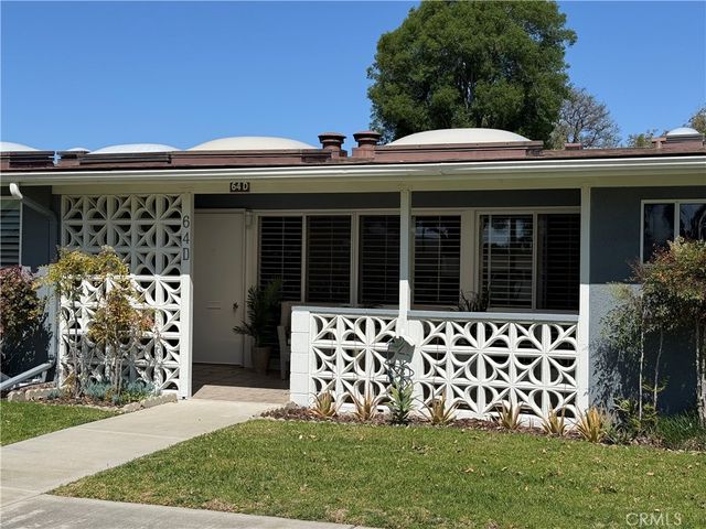 13881 Thunderbird M1-64D, Seal Beach, CA 90740