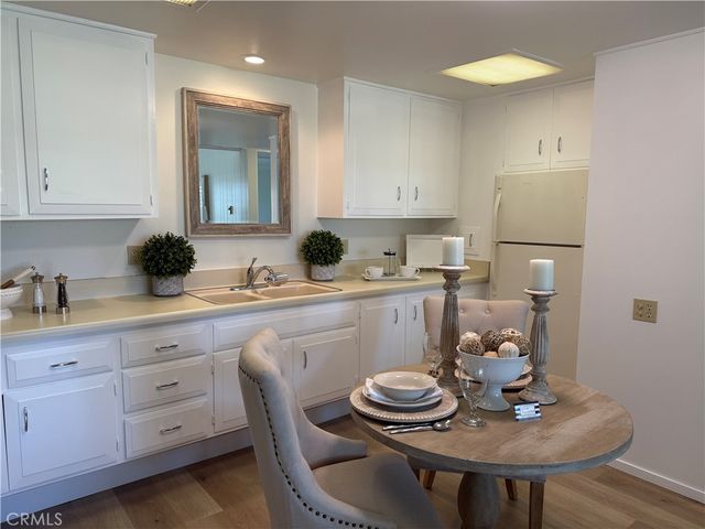 13881 Thunderbird M1-64D, Seal Beach, CA 90740