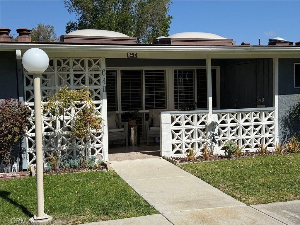 13881 Thunderbird M1-64D, Seal Beach, CA 90740