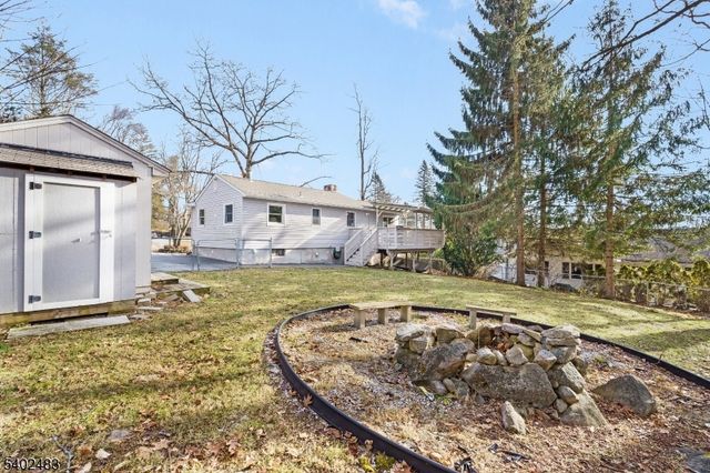 203 Canadawa Rd, Vernon Twp., NJ 07422