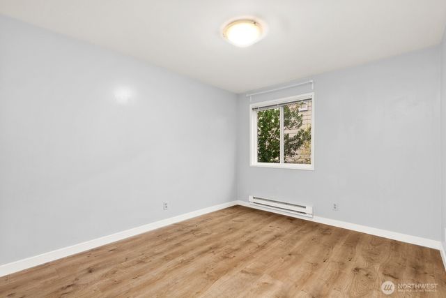 3660 Whitman Avenue N, Seattle, WA 98103