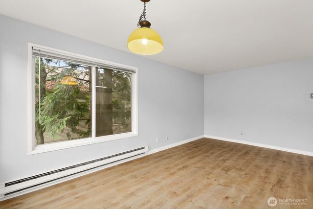 3660 Whitman Avenue N, Seattle, WA 98103