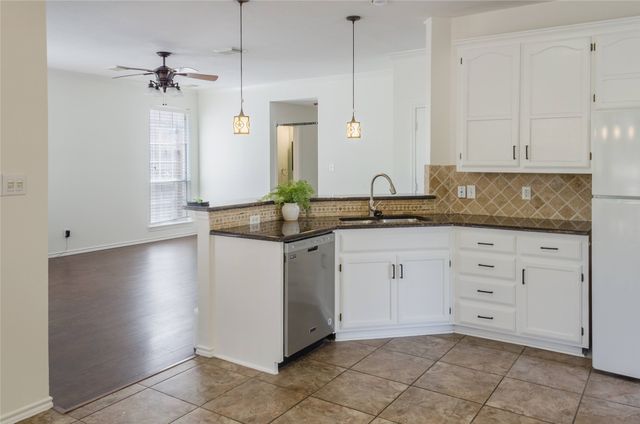 2308 Mapleleaf Lane, Flower Mound, TX 75028