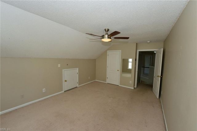 517 Whisper WALK, Chesapeake, VA 23322
