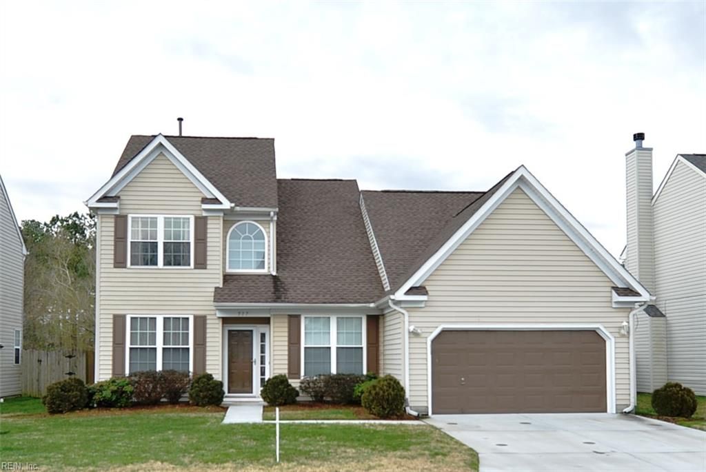 517 Whisper WALK, Chesapeake, VA 23322