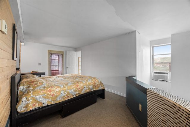 23 Seneca St, Downtown Pgh, PA 15219