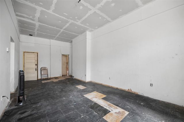 23 Seneca St, Downtown Pgh, PA 15219